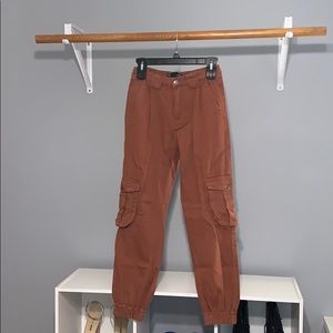 WOMENS CARGO PANTS !!